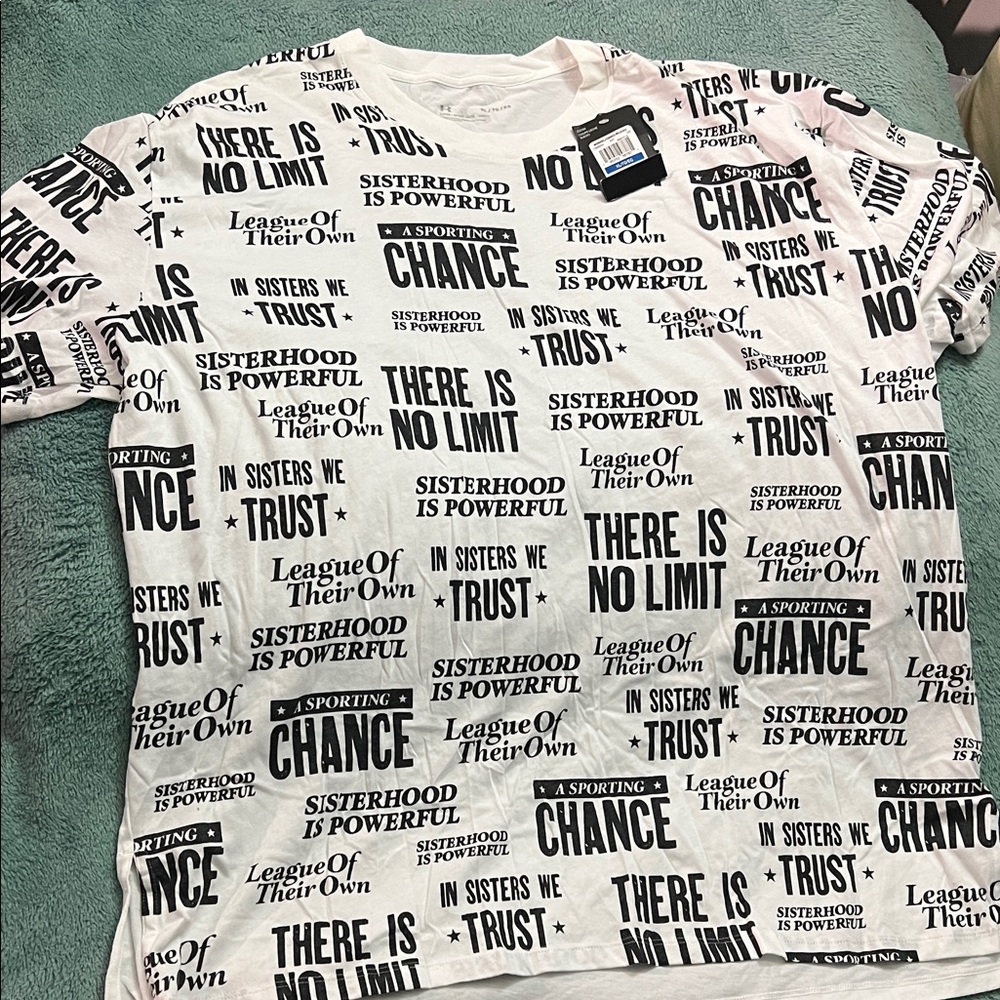 Under Armour XL oversized shirt